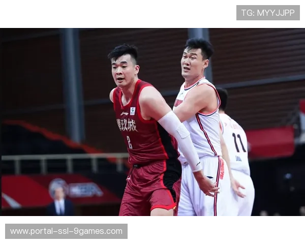 李慕豪五犯离场，深圳内线轮换吃紧险守胜局